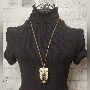 Vintage-Style White Enamel Gold-Tone Owl Pendant Necklace Long Chain